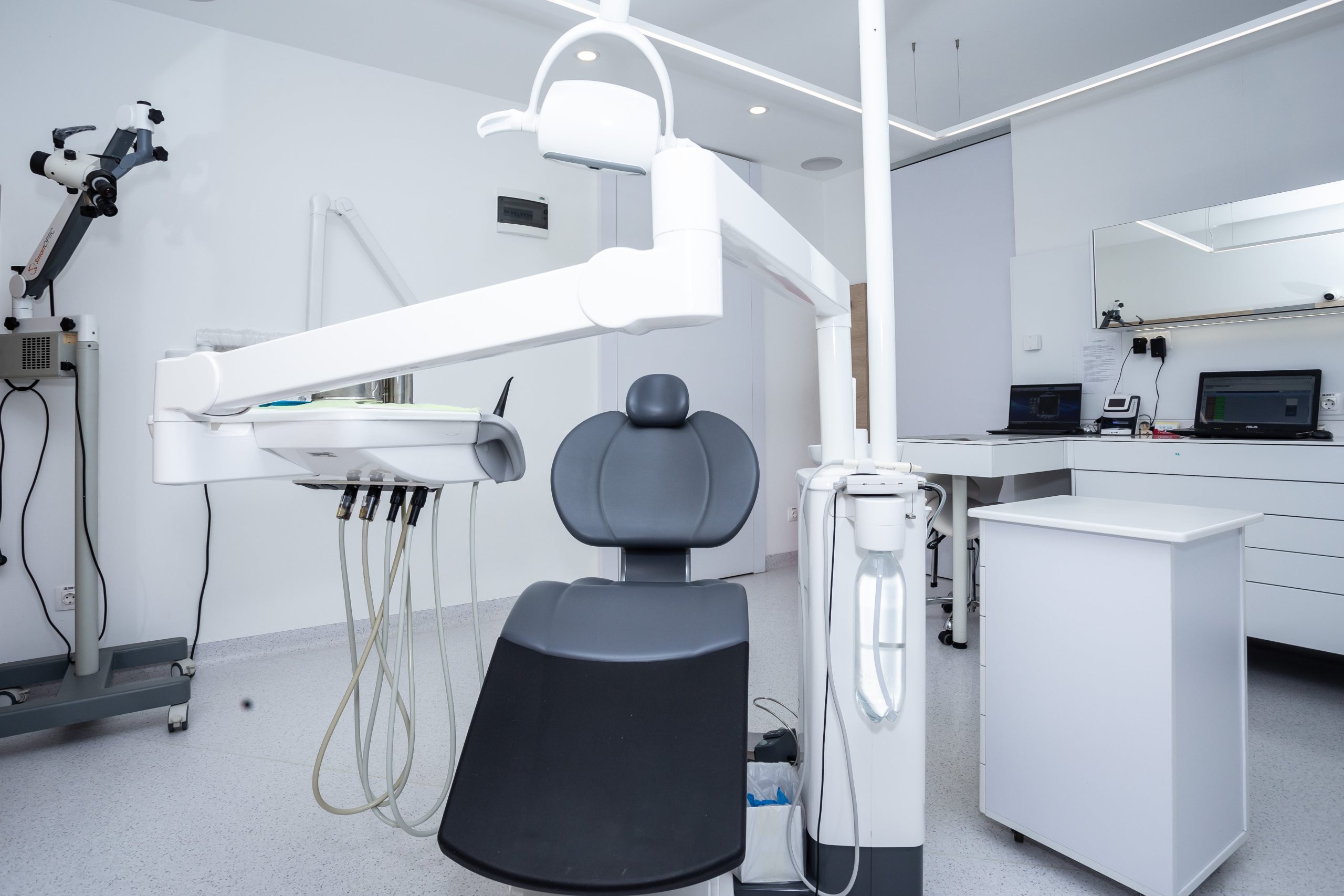 Estetical Dentis Oradea 2023 interior cabinet stomatologic 4 scaled